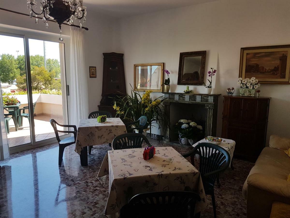 Camere "Le Margherite" Olbia Luaran gambar